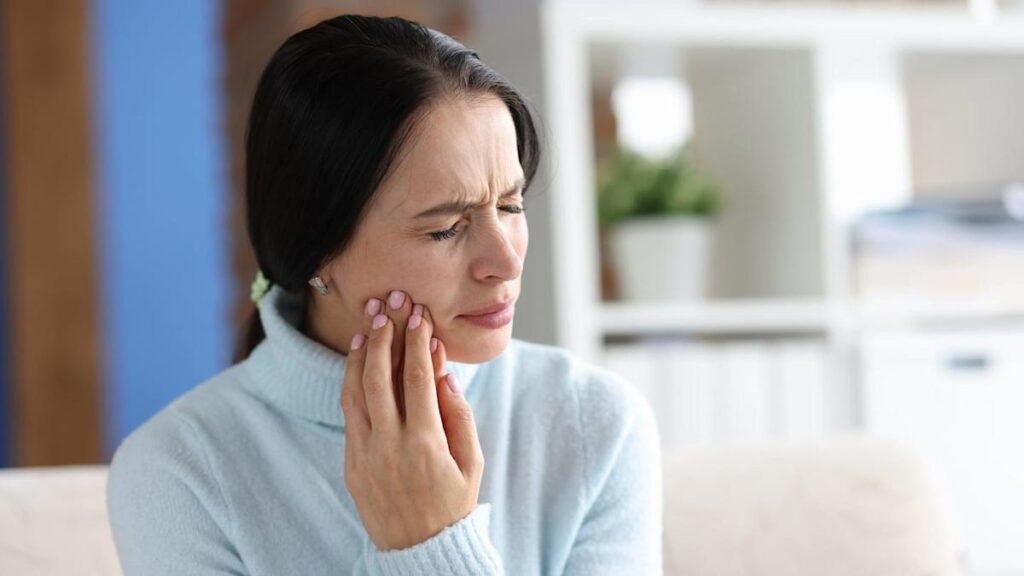 Pain Under Ear Behind Jaw Bone Left Side