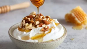 Is Greek Yogurt Very Healthy? Benefits and Daily Use