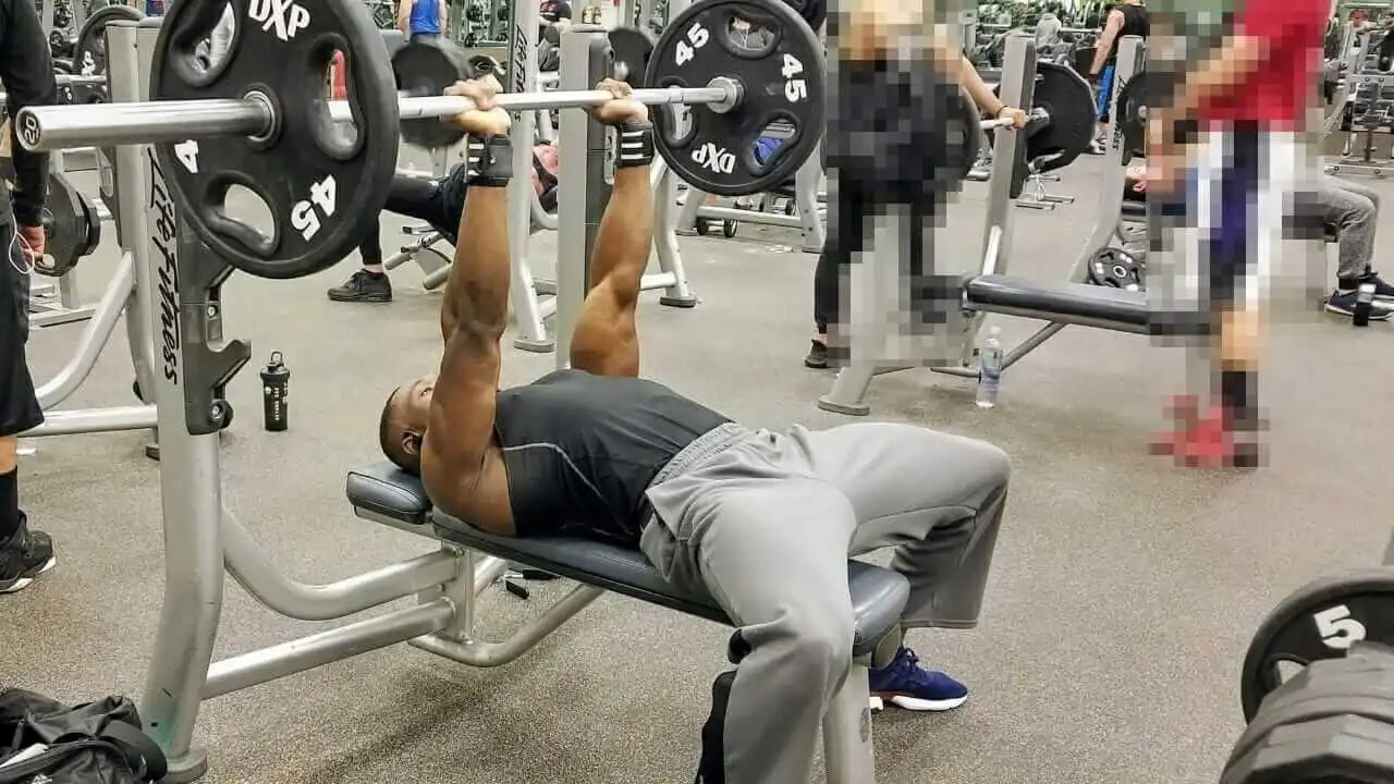 Weightlifting With Tennis Elbow: What to Avoid and How to Train Safely